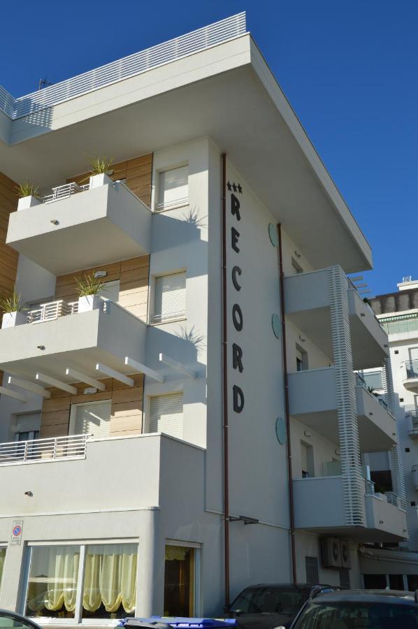 Hotel Record Riccione Extérieur photo