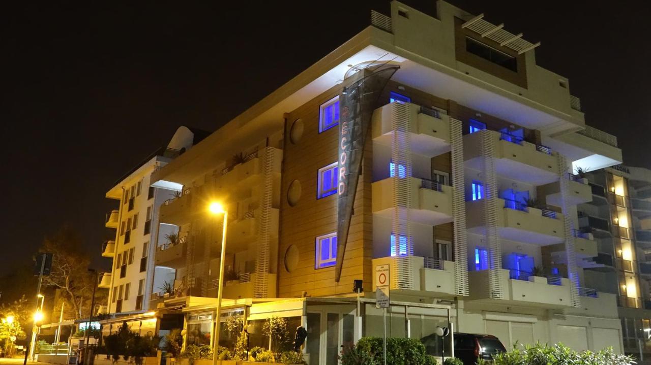 Hotel Record Riccione Extérieur photo