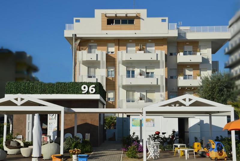 Hotel Record Riccione Extérieur photo